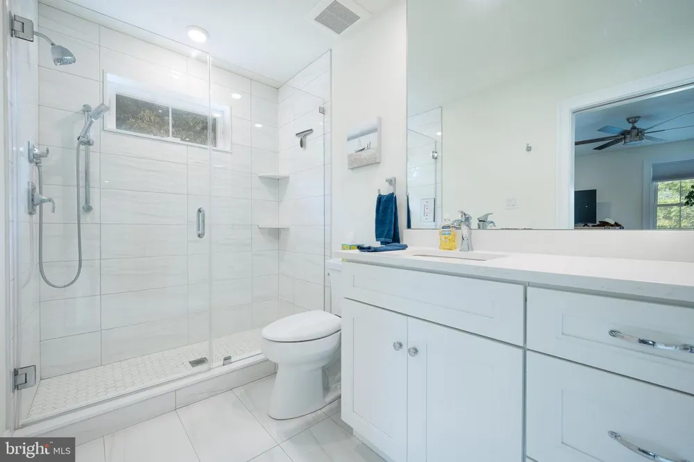 122 LIGHTHOUSE LANE Egg Harbor Township, NJ 08234