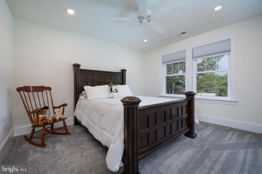 122 LIGHTHOUSE LANE Egg Harbor Township, NJ 08234