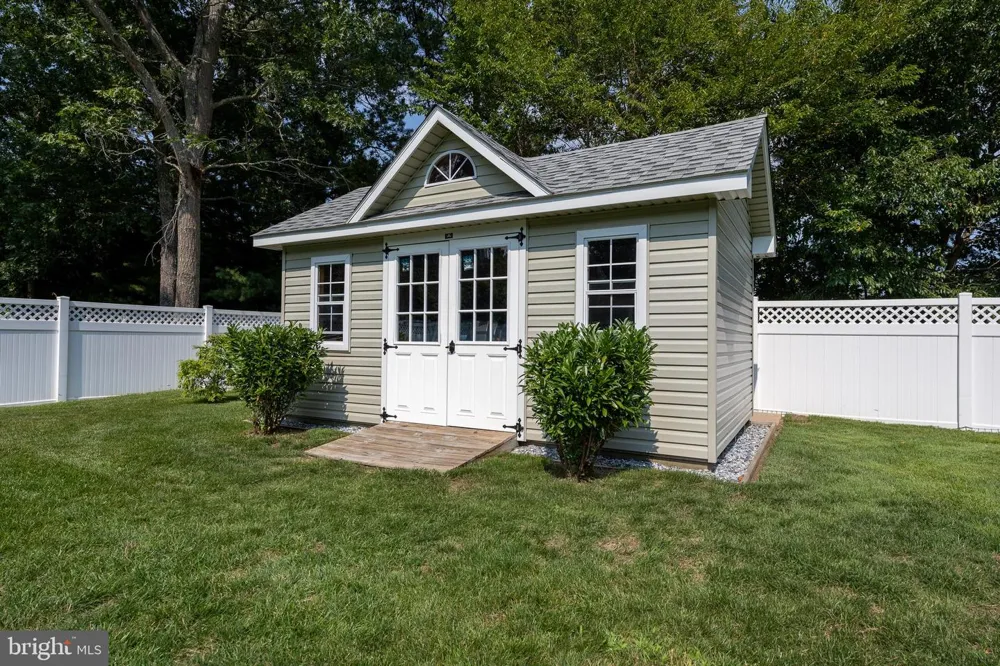 122 LIGHTHOUSE LANE Egg Harbor Township, NJ 08234