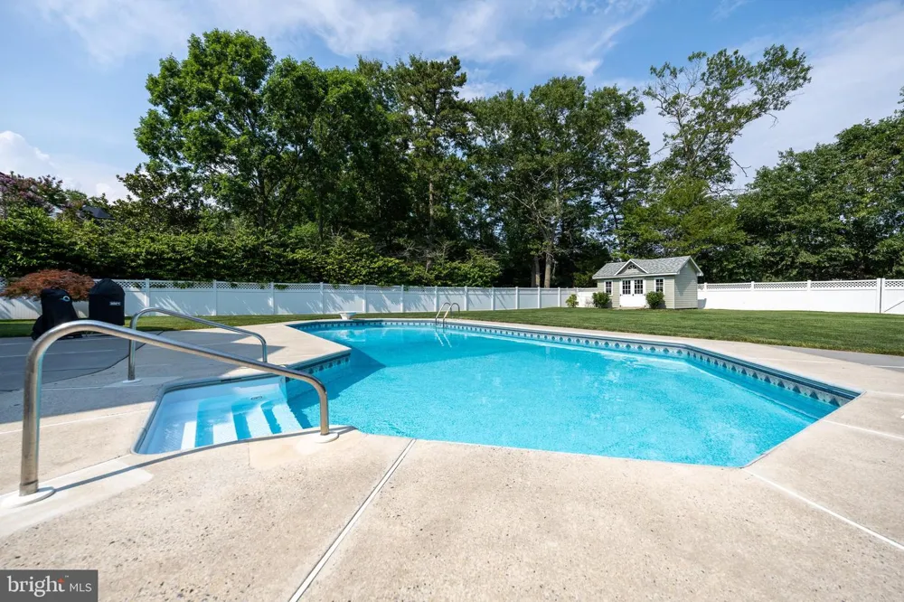 122 LIGHTHOUSE LANE Egg Harbor Township, NJ 08234