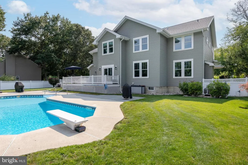 122 LIGHTHOUSE LANE Egg Harbor Township, NJ 08234