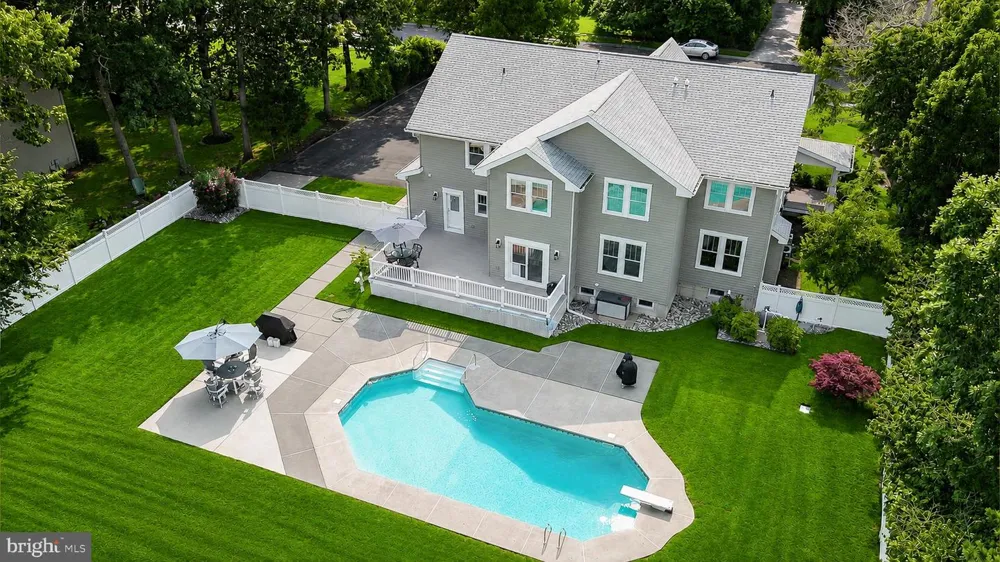 122 LIGHTHOUSE LANE Egg Harbor Township, NJ 08234