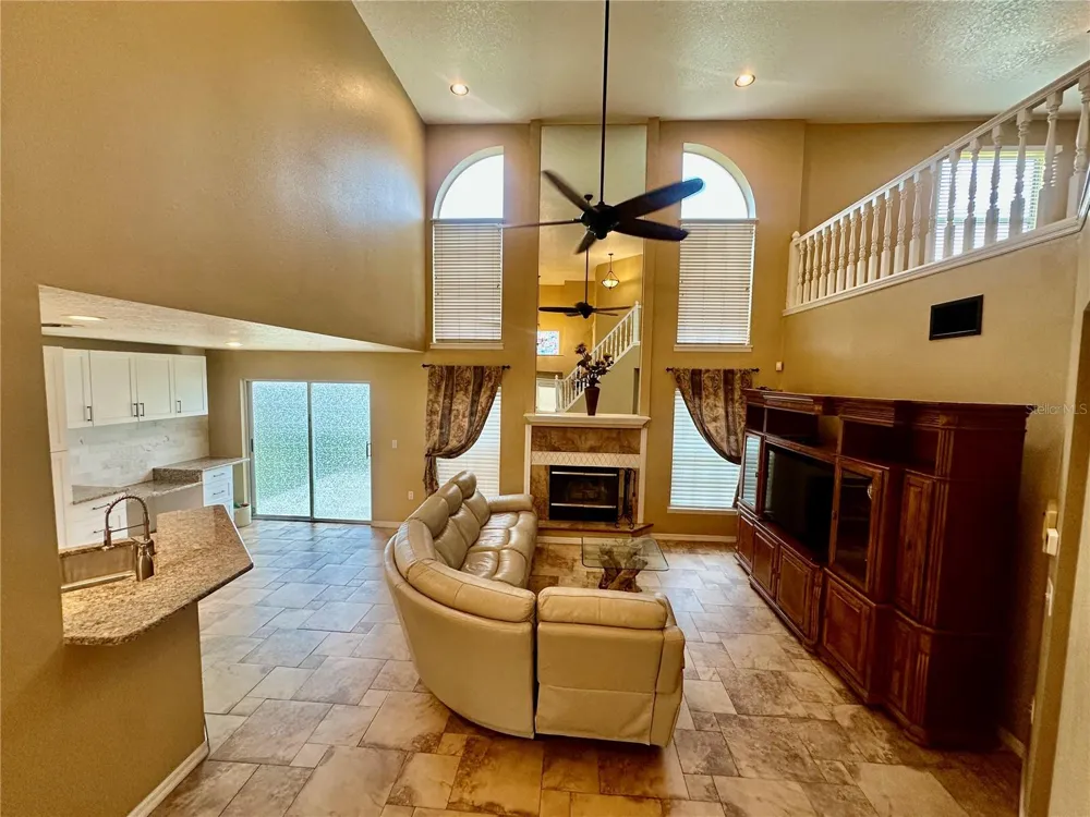 4519 ASHFORD DRIVE Winter Haven, FL 33880