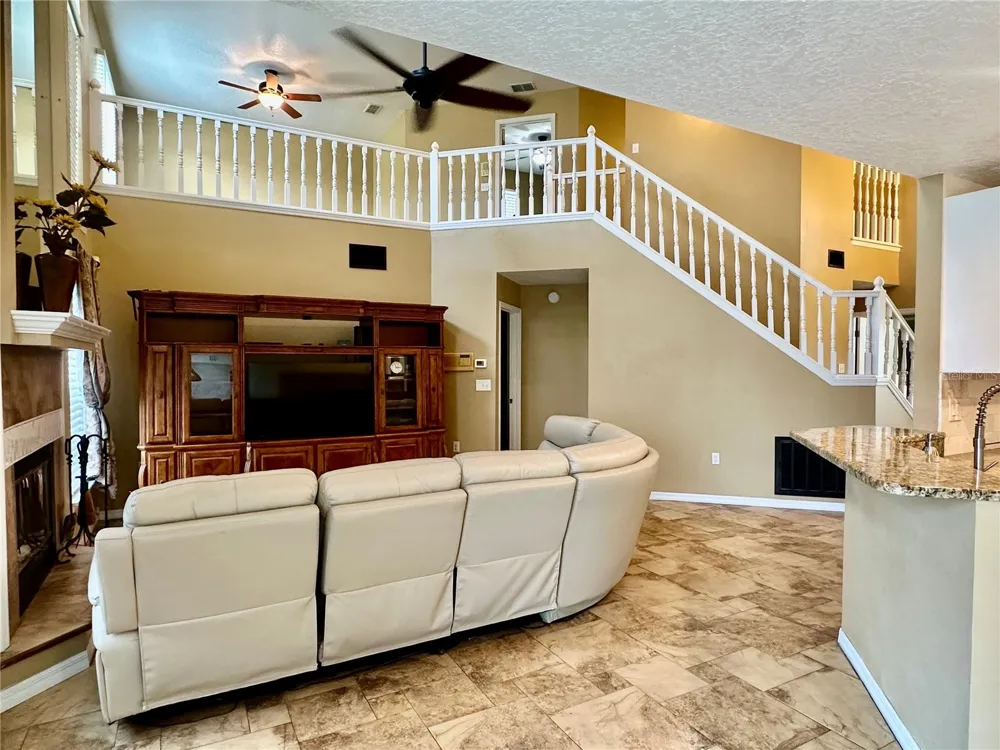 4519 ASHFORD DRIVE Winter Haven, FL 33880