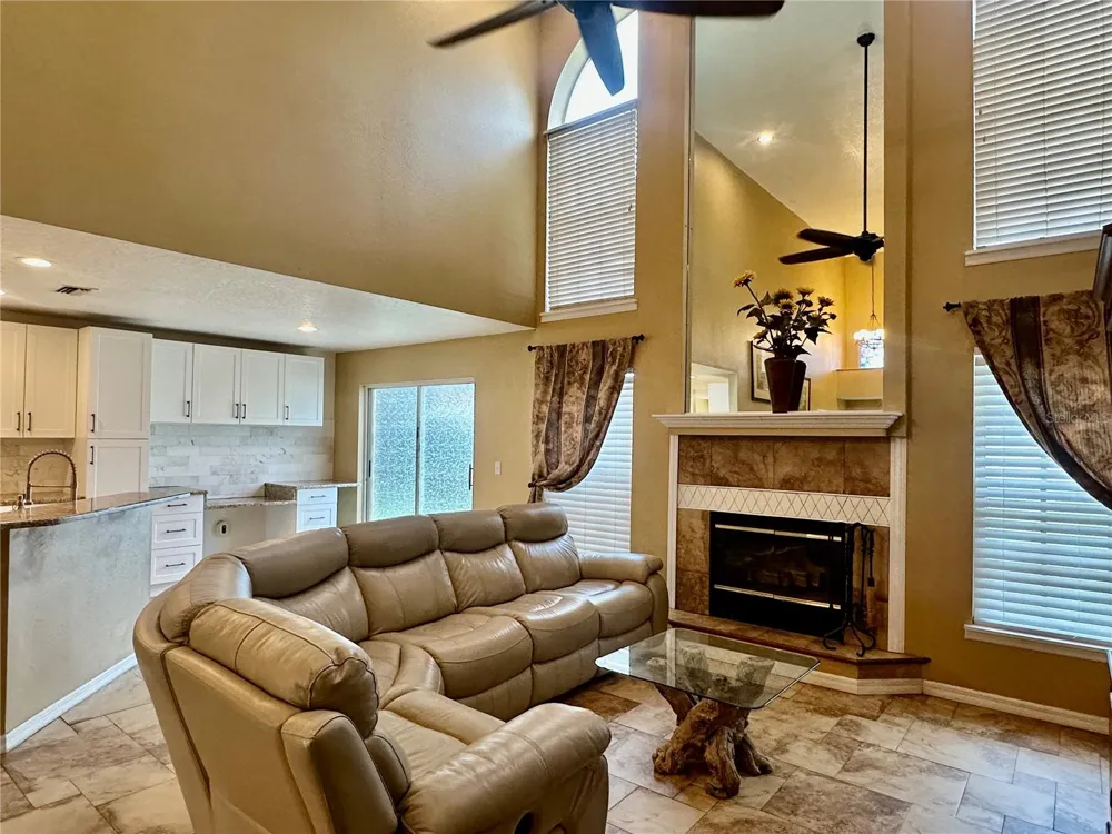 4519 ASHFORD DRIVE Winter Haven, FL 33880
