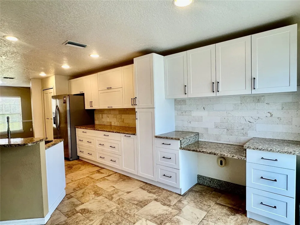 4519 ASHFORD DRIVE Winter Haven, FL 33880