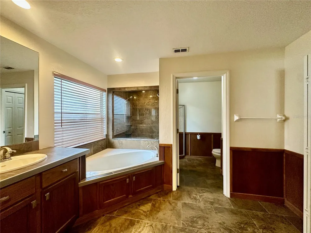 4519 ASHFORD DRIVE Winter Haven, FL 33880