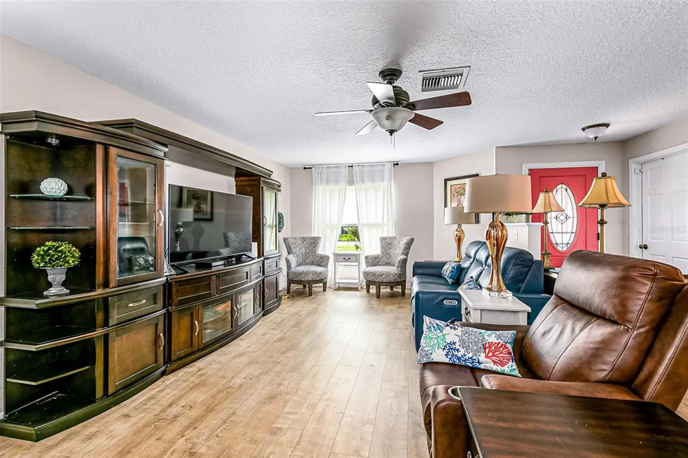112 MAYFAIR CT #112 Sanford, FL 32771