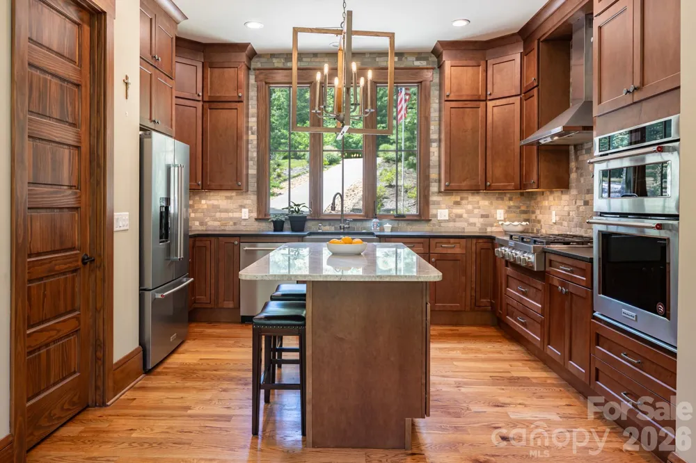 403 Thunder Mountain Road Hendersonville, NC 28792