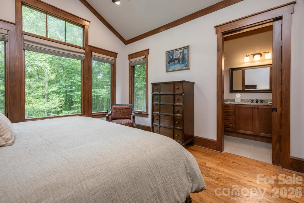 403 Thunder Mountain Road Hendersonville, NC 28792