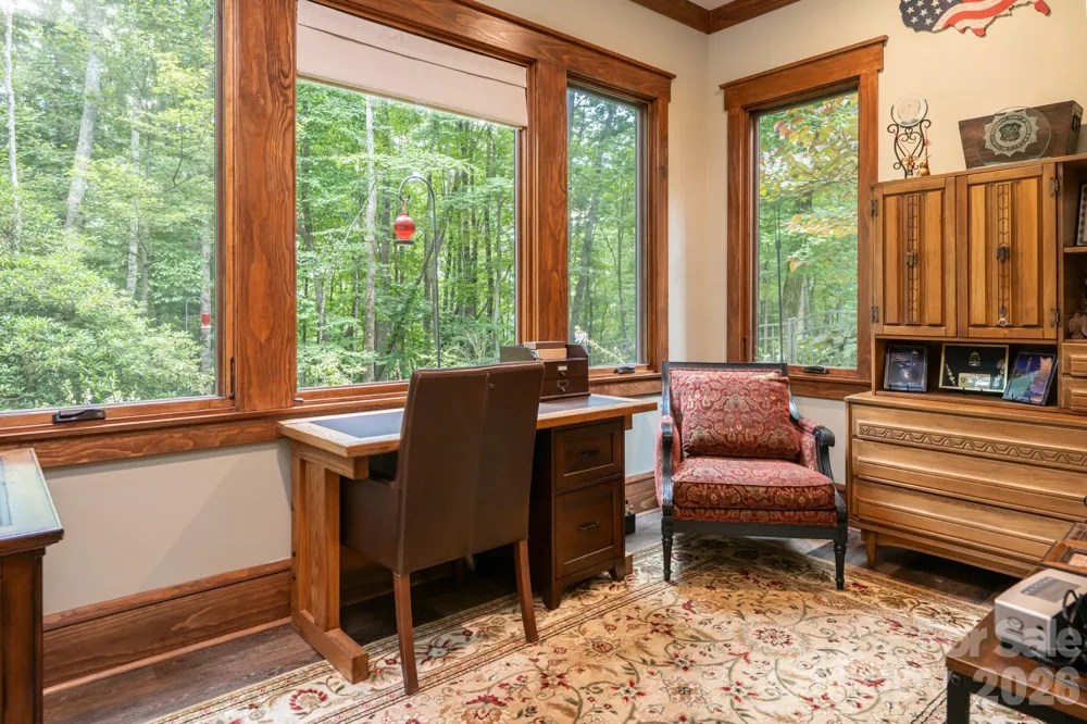 403 Thunder Mountain Road Hendersonville, NC 28792