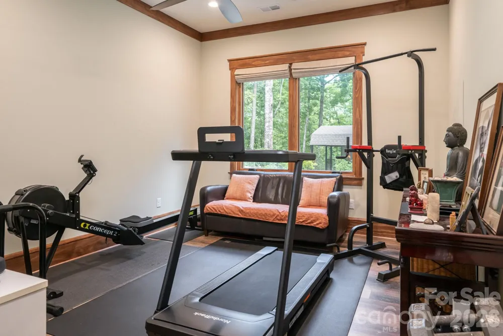 403 Thunder Mountain Road Hendersonville, NC 28792
