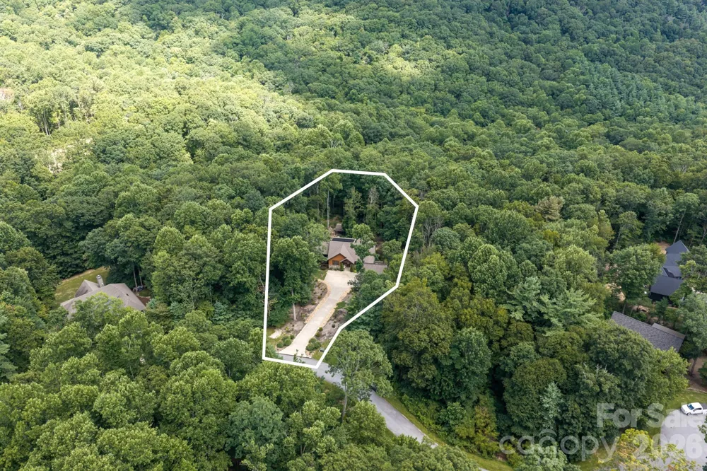 403 Thunder Mountain Road Hendersonville, NC 28792