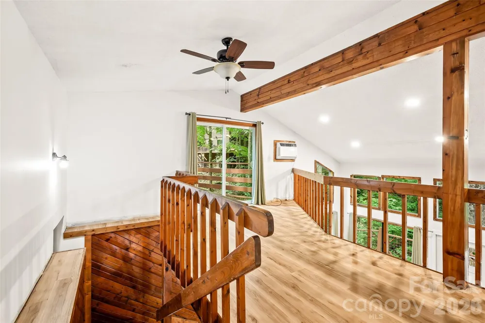48 Gold Finch Lane Maggie Valley, NC 28751