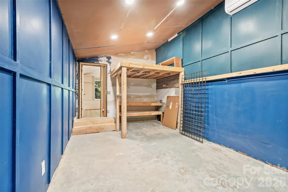 48 Gold Finch Lane Maggie Valley, NC 28751