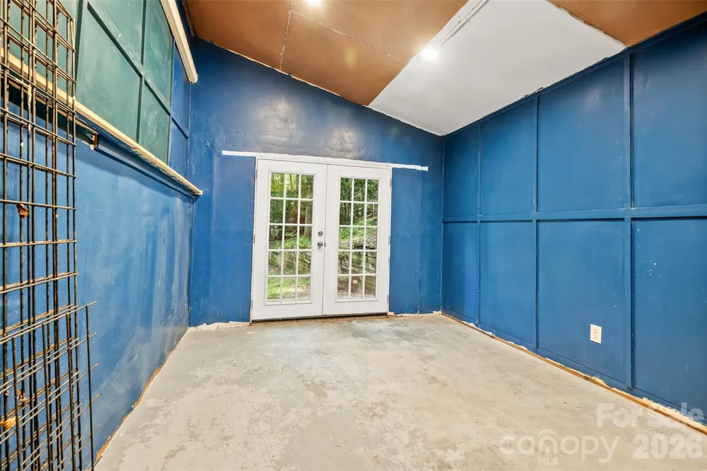 48 Gold Finch Lane Maggie Valley, NC 28751