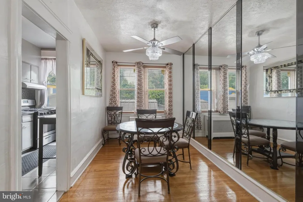 1653 W MENTOR STREET Philadelphia, PA 19141