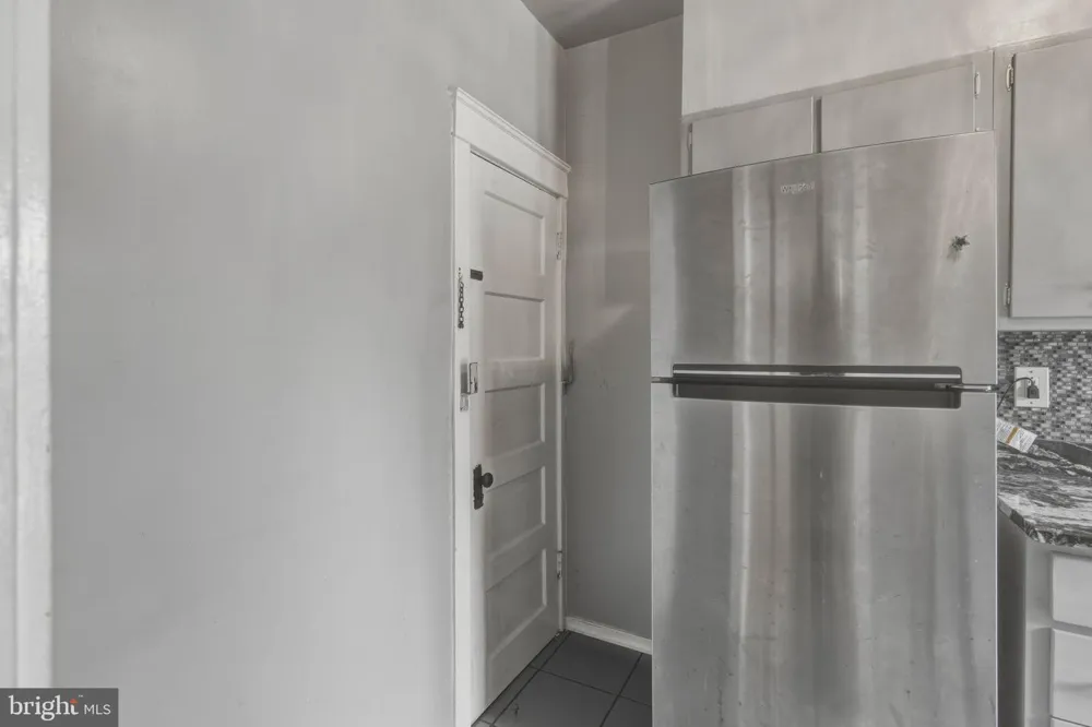 1653 W MENTOR STREET Philadelphia, PA 19141