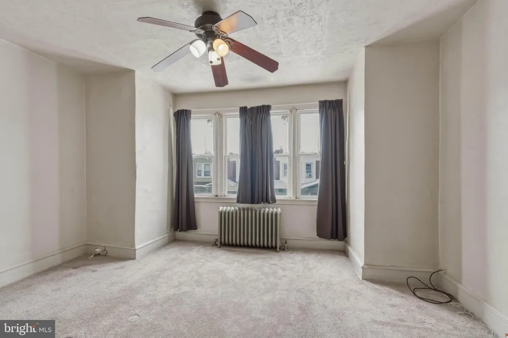 1653 W MENTOR STREET Philadelphia, PA 19141