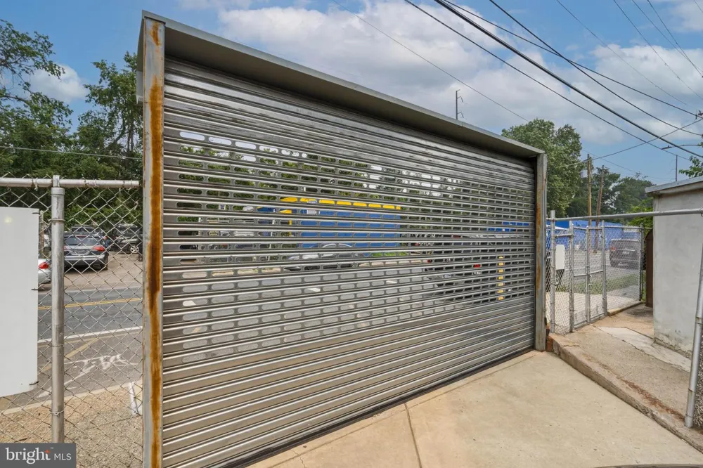 1653 W MENTOR STREET Philadelphia, PA 19141