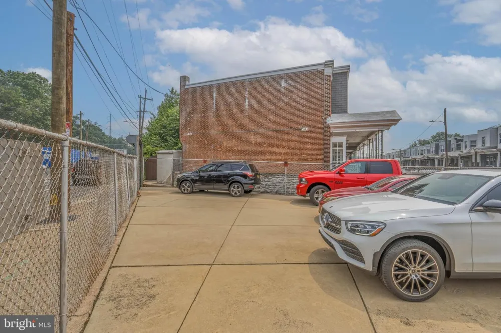 1653 W MENTOR STREET Philadelphia, PA 19141