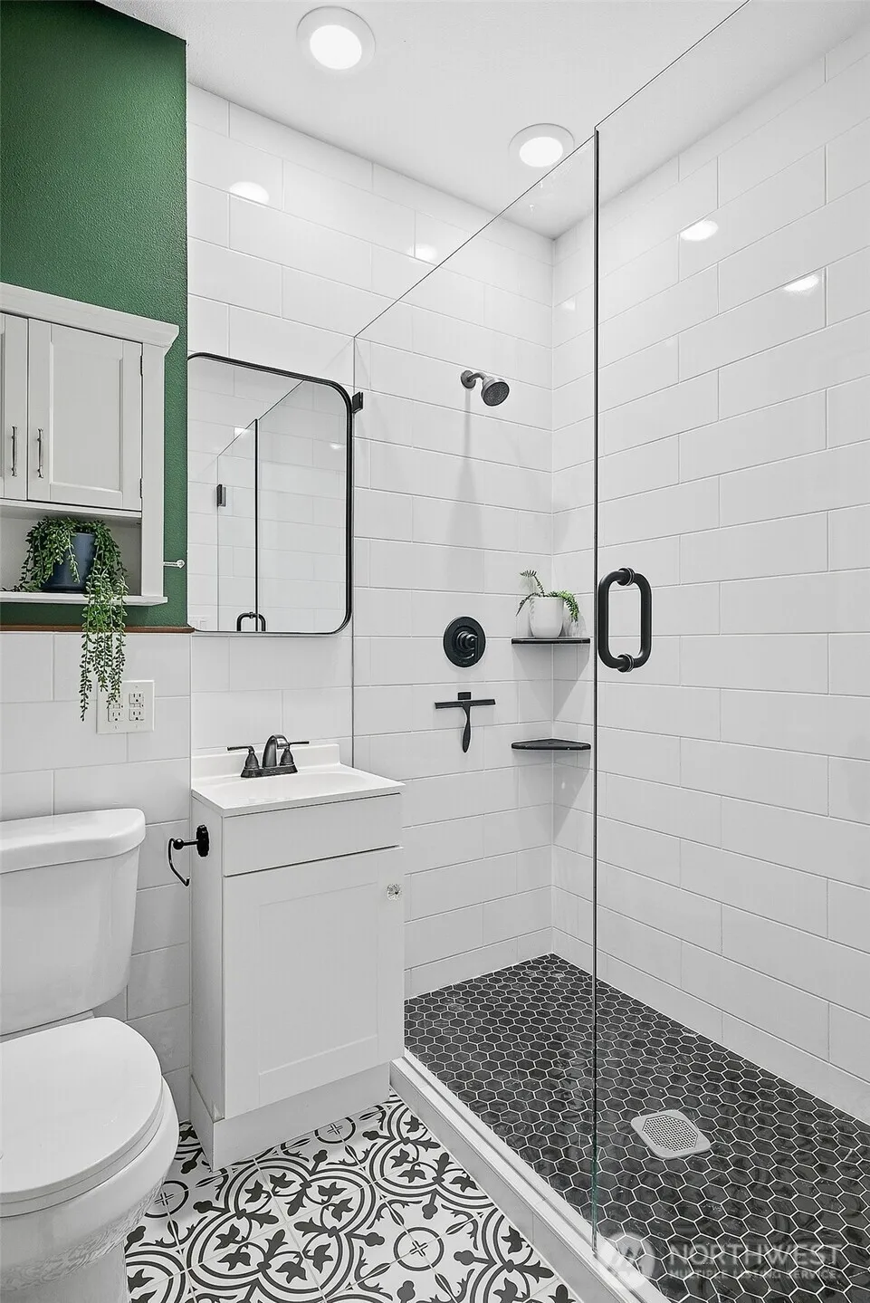 6534 19th Avenue NE Seattle, WA 98115