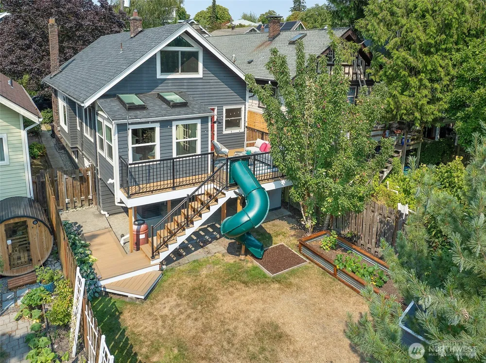 6534 19th Avenue NE Seattle, WA 98115