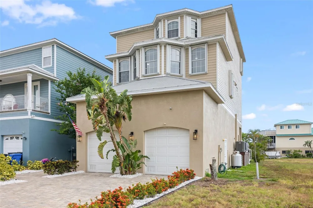 1340 APOLLO BEACH BOULEVARD S Apollo Beach, FL 33572