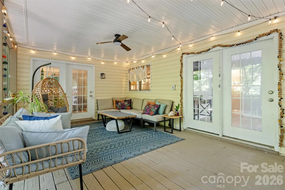 55 Greenwood Acres Drive Mills River, NC 28759