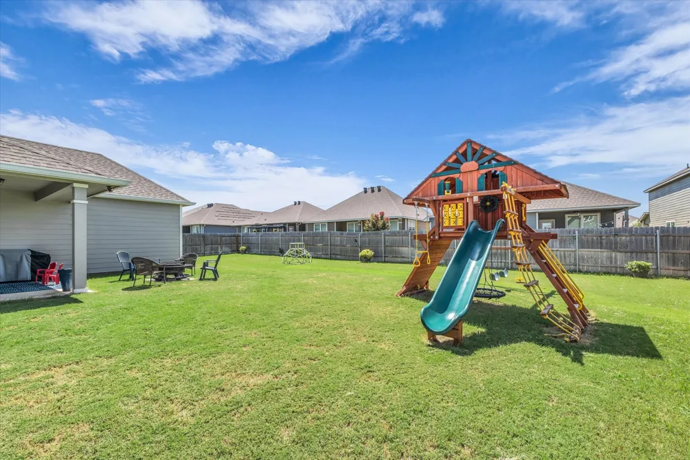 11324 Pallasite Circle Lorena, TX 76655