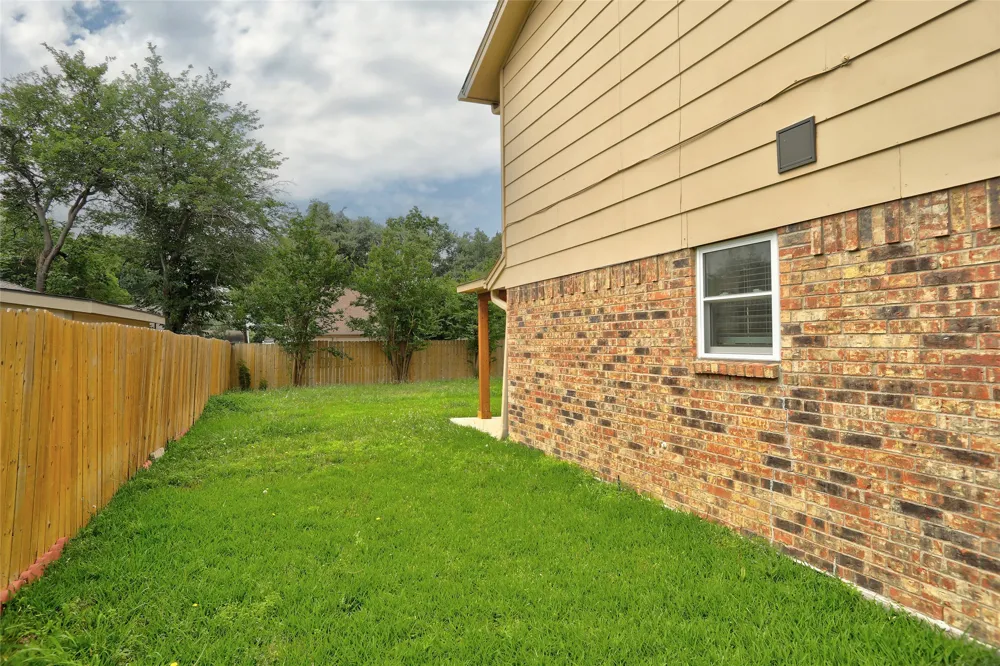 2102 Apollo Road Richardson, TX 75081