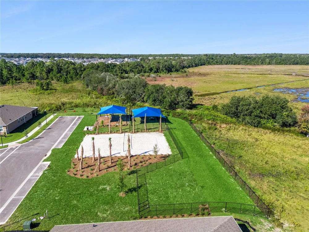 280 PRESTON COVE DRIVE St Cloud, FL 34771