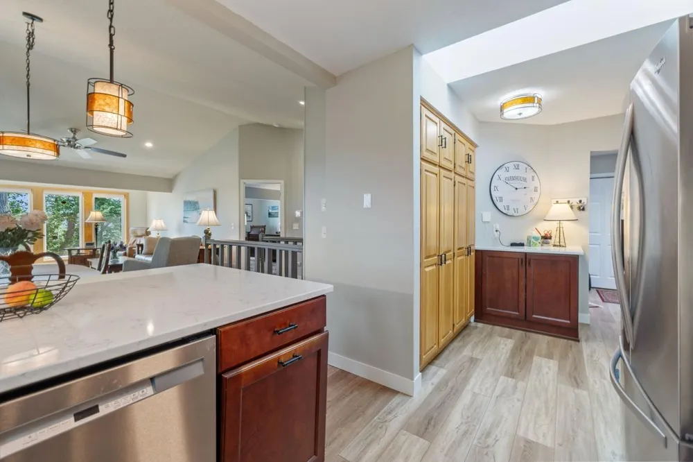 5501 Auto Club Road Bloomington, MN 55437