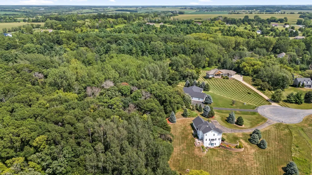 967 176th Street Hammond, WI 54015