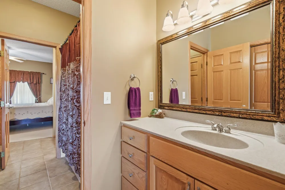 967 176th Street Hammond, WI 54015