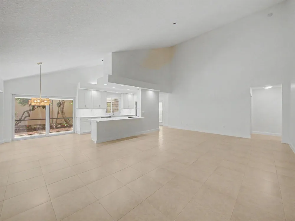 303 LEEWARD DRIVE Jupiter, FL 33477