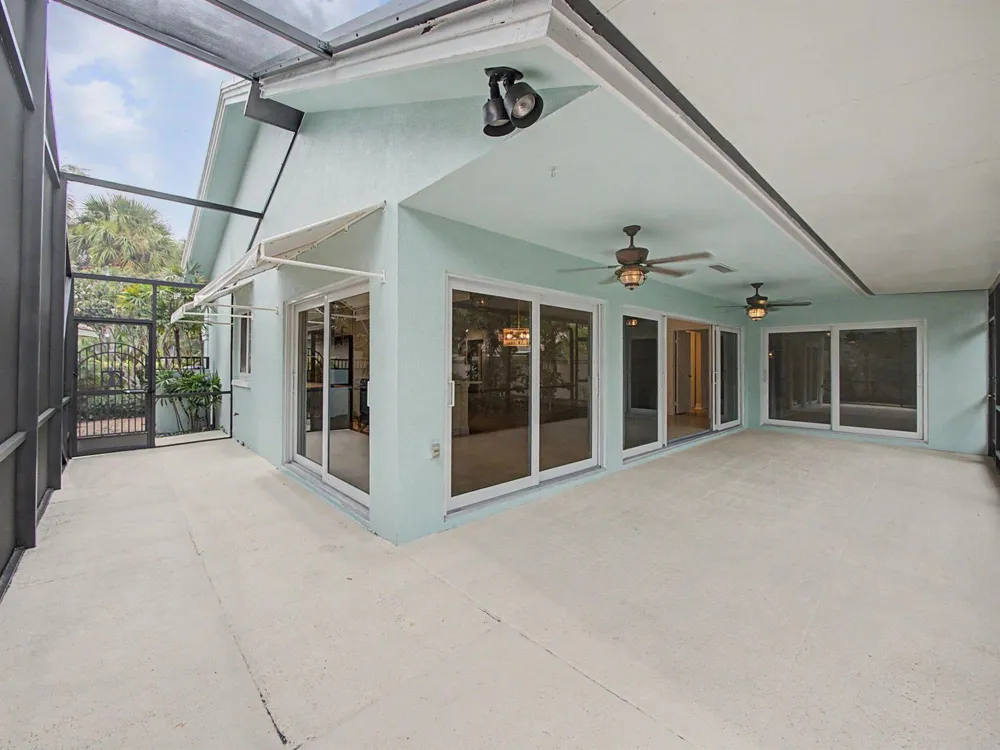 303 LEEWARD DRIVE Jupiter, FL 33477