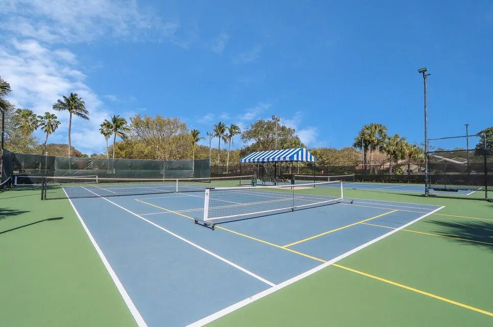 303 LEEWARD DRIVE Jupiter, FL 33477