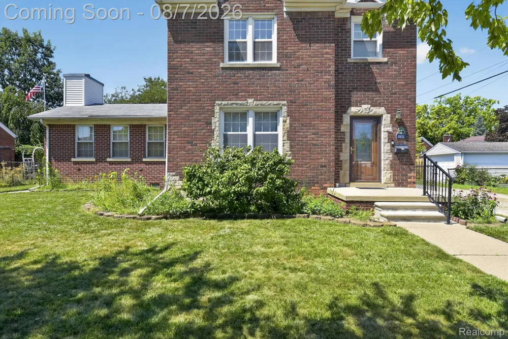 1830 19th Street Wyandotte City, MI 48192