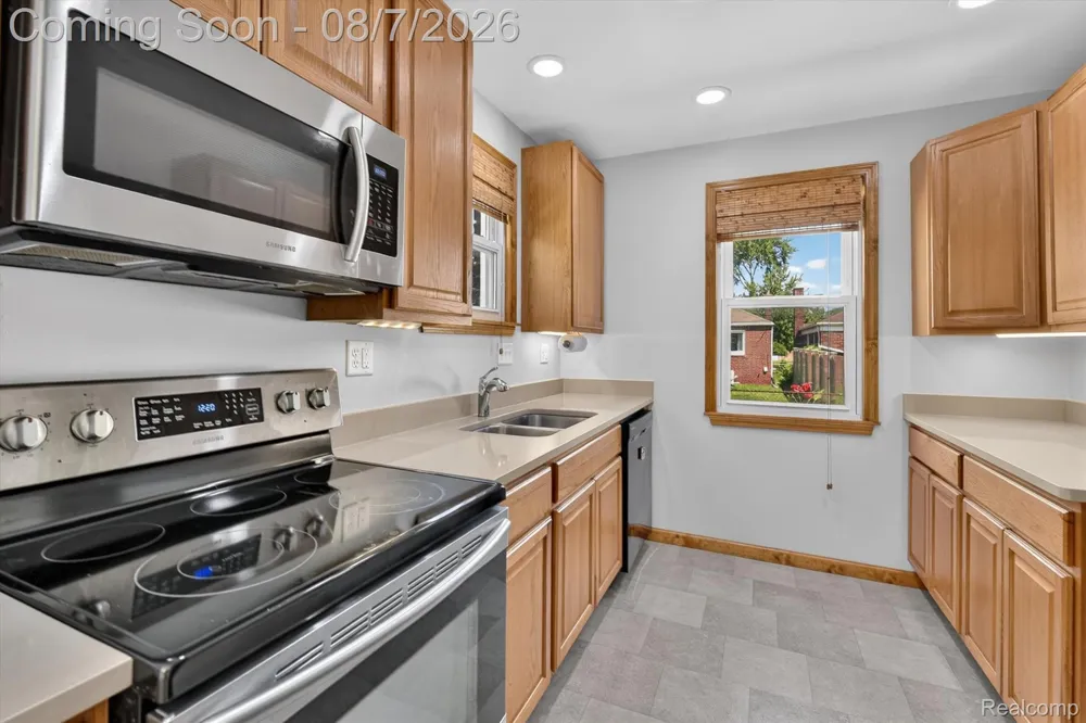 1830 19th Street Wyandotte City, MI 48192