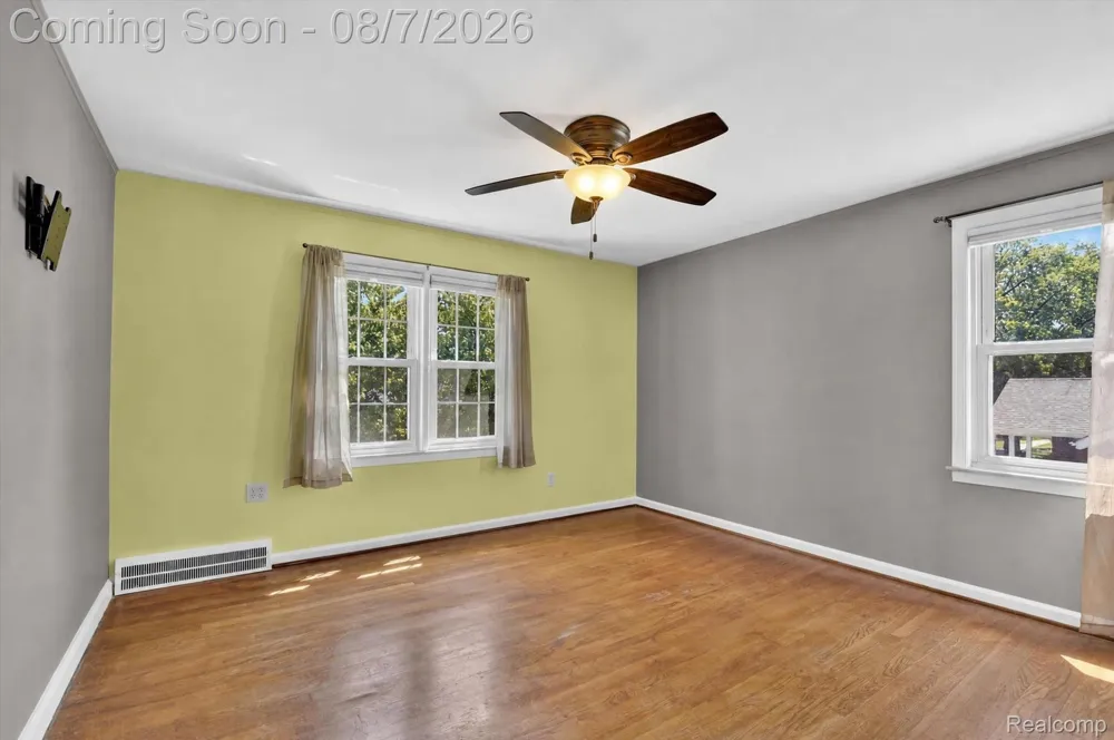1830 19th Street Wyandotte City, MI 48192