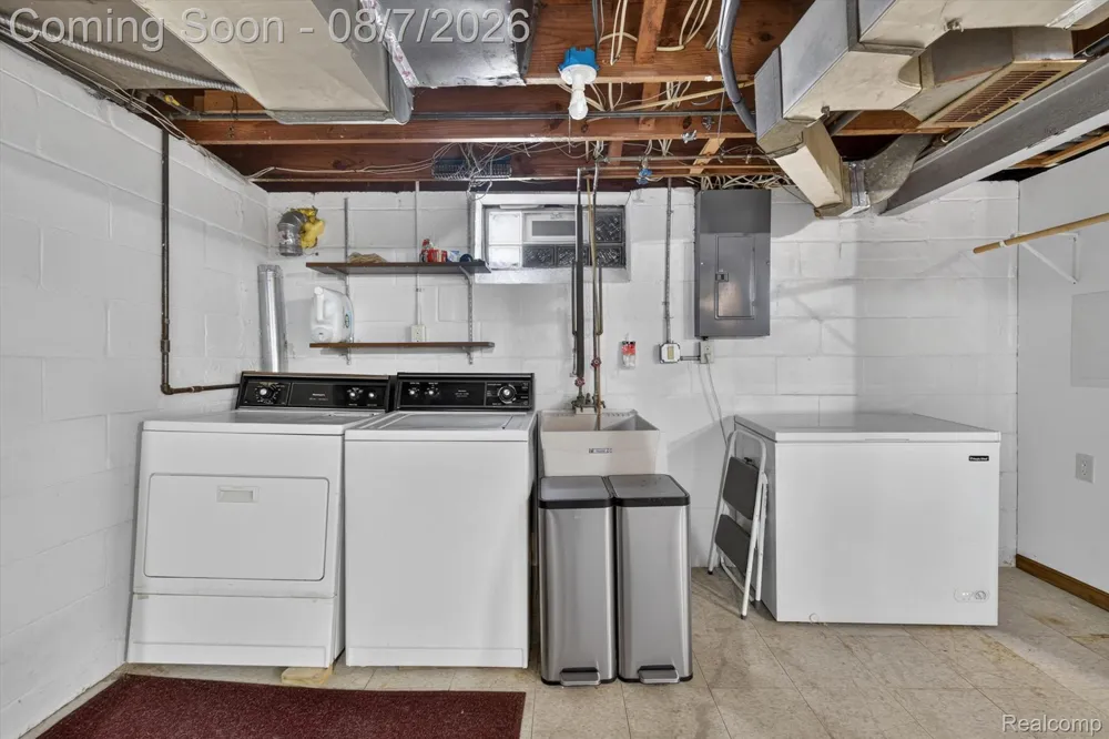 1830 19th Street Wyandotte City, MI 48192