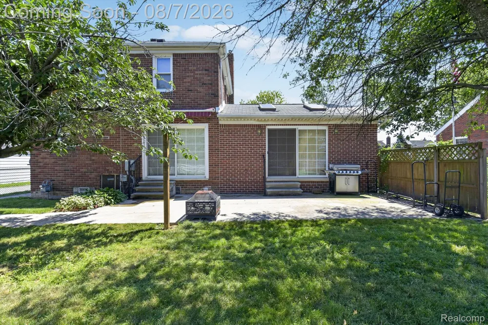 1830 19th Street Wyandotte City, MI 48192
