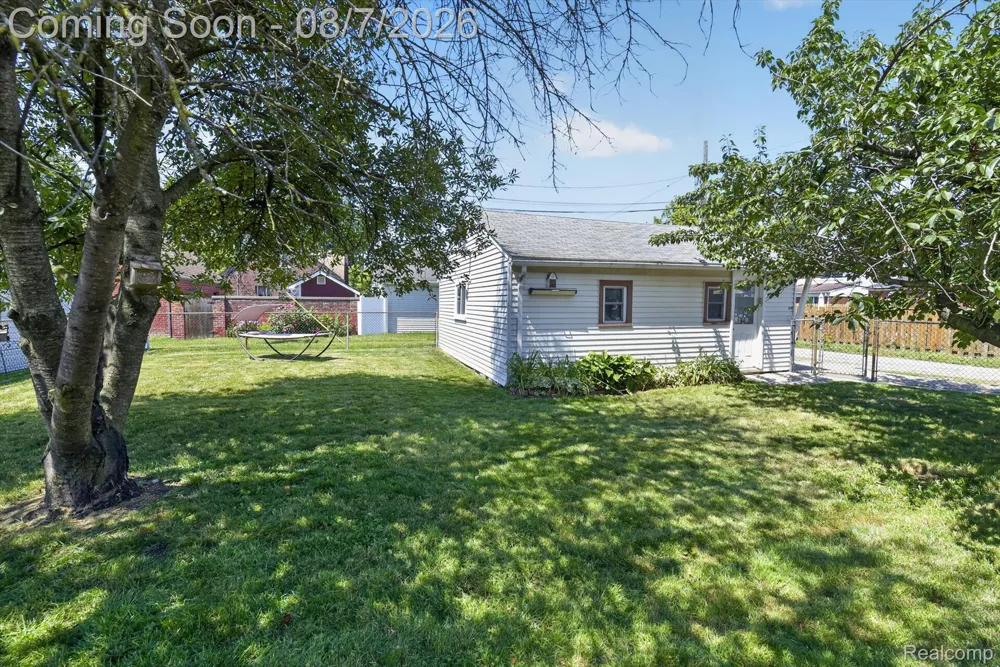 1830 19th Street Wyandotte City, MI 48192