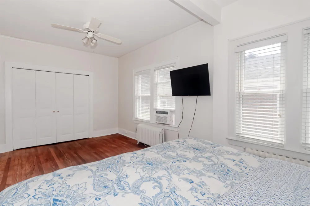 891 Washington Road Grosse Pointe City, MI 48230