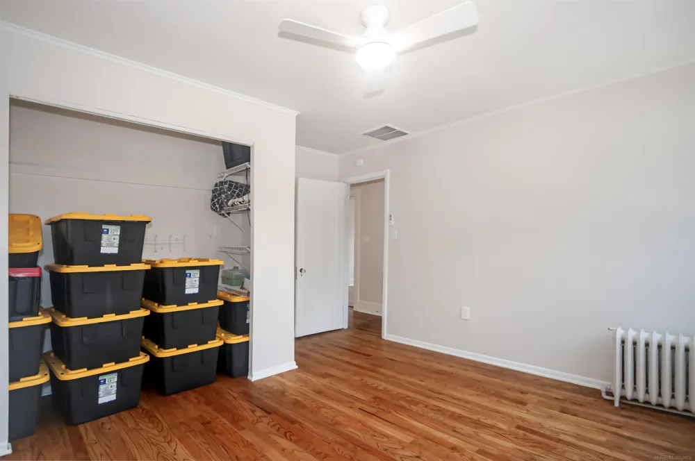 891 Washington Road Grosse Pointe City, MI 48230