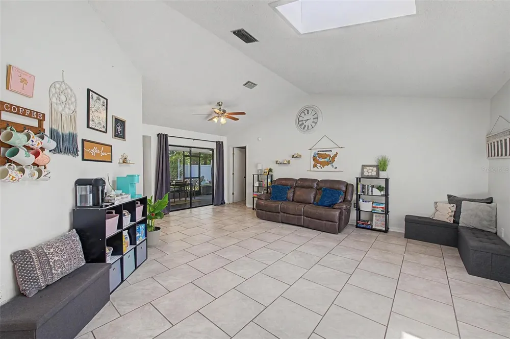 2028 NOBLETON AVENUE Spring Hill, FL 34608