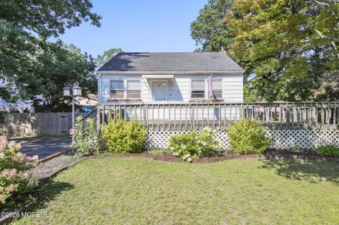 1151 Beechmont Street