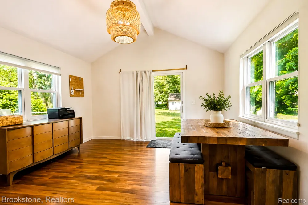 38276 Hamon Street Harrison Charter Township, MI 48045