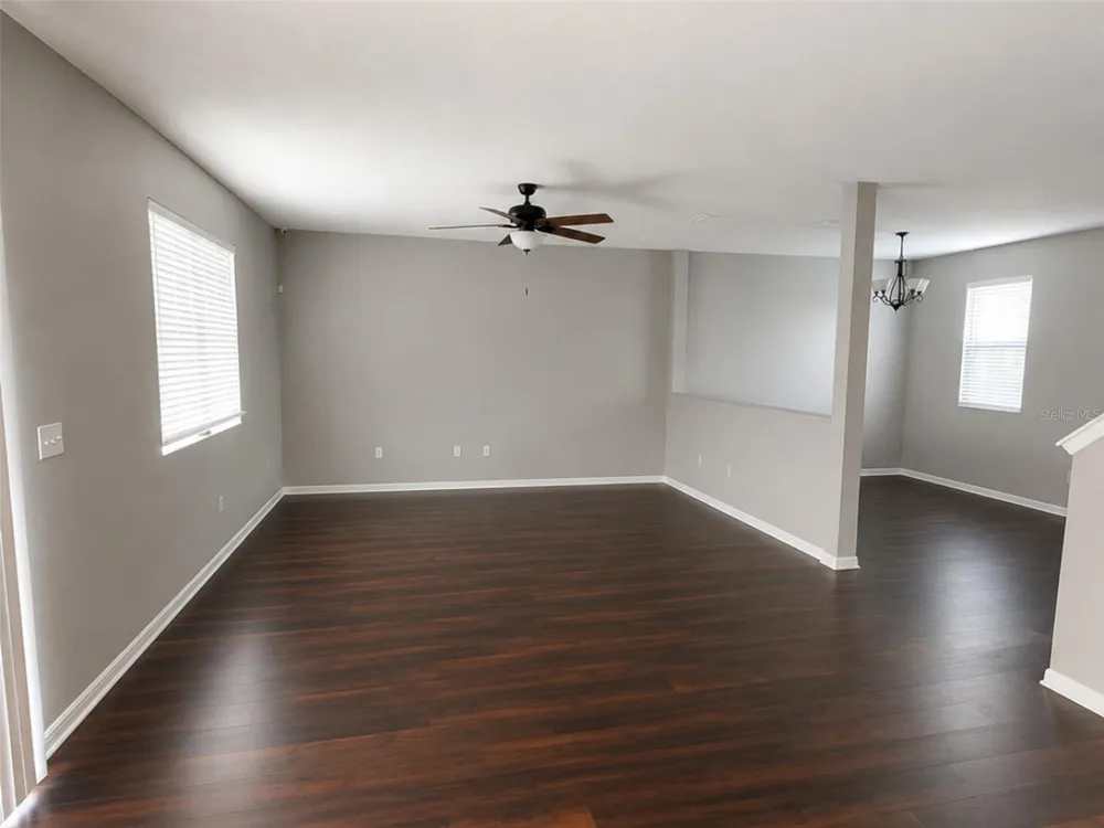 9318 EQUITY LANE Seffner, FL 33584
